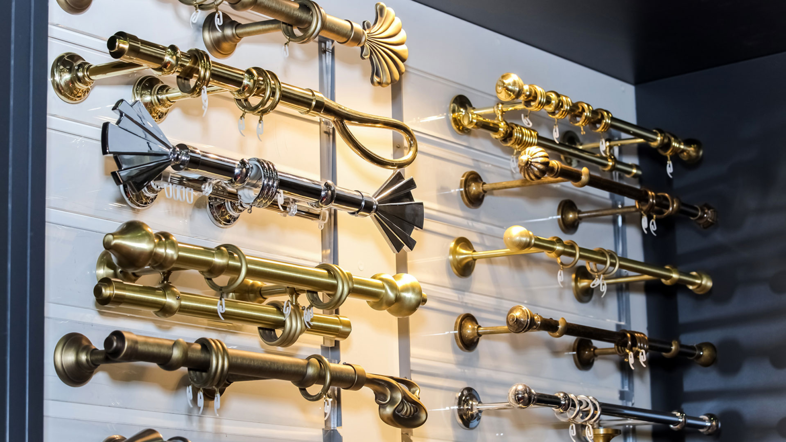 What are Curtain Tracks & Why to Choose Hidden Ceiling Curtain Track?