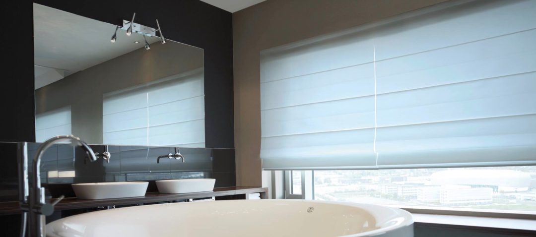 things to consider when choosing blinds for bathroom